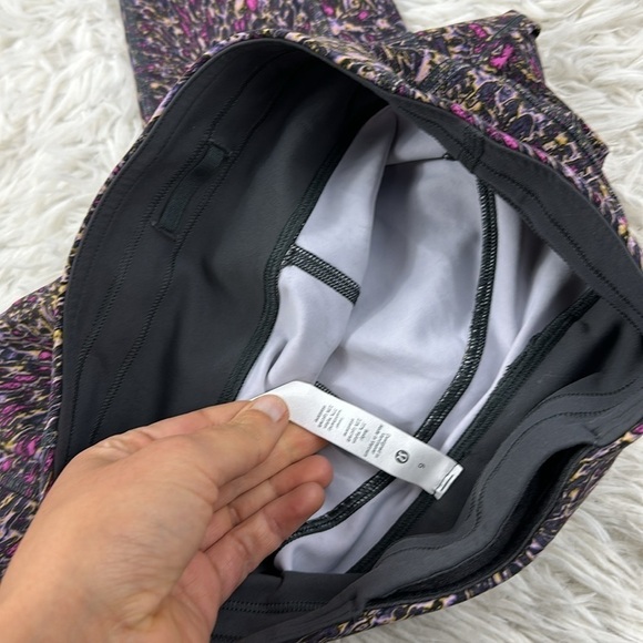 Lululemon Invigorate High-Rise Tight 25" Topography Multi - Picture 4 of 5